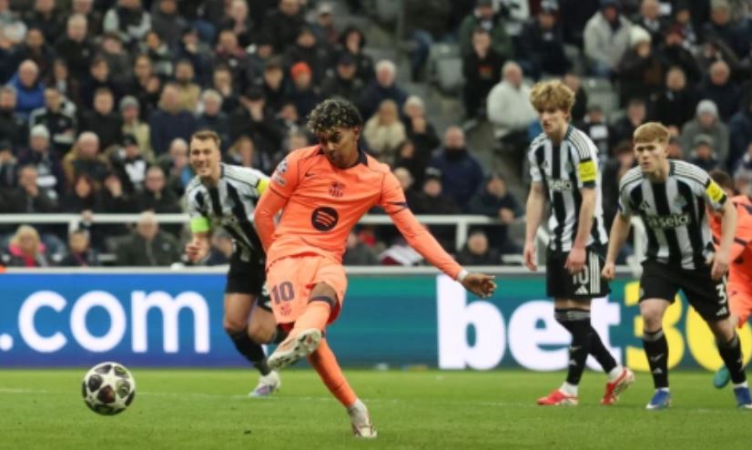 Kinh nghiệm xương máu từ pha thủng lưới "bi hài" của Barca