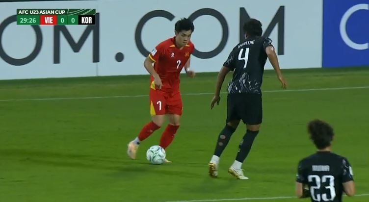 Án phạt AFC dành cho Đình Bắc khiến U23 Việt Nam ngỡ ngàng