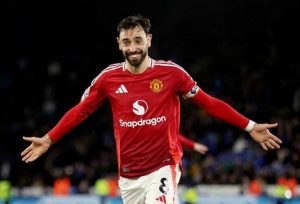 Fernandes sánh ngang thành tích của Cristiano Ronaldo ở mùa giải 2007/08